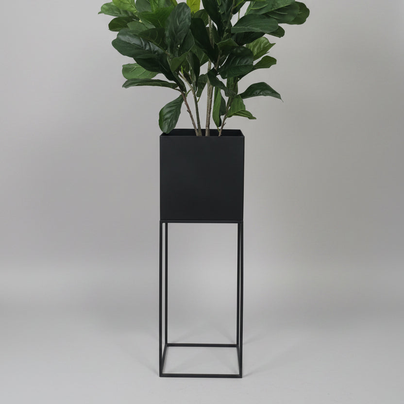 Versatile Metal Epoxy Planter, perfect for indoor spaces.