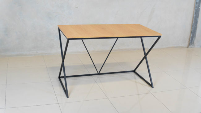 Corpa Home Desk with a minimalist design, perfect for modern home offices.