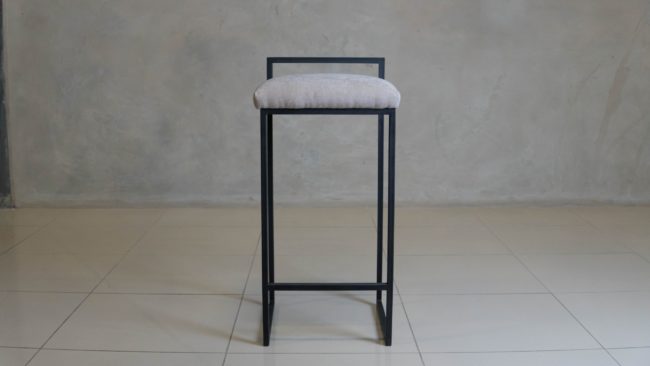 SAHARA BAR STOOL
