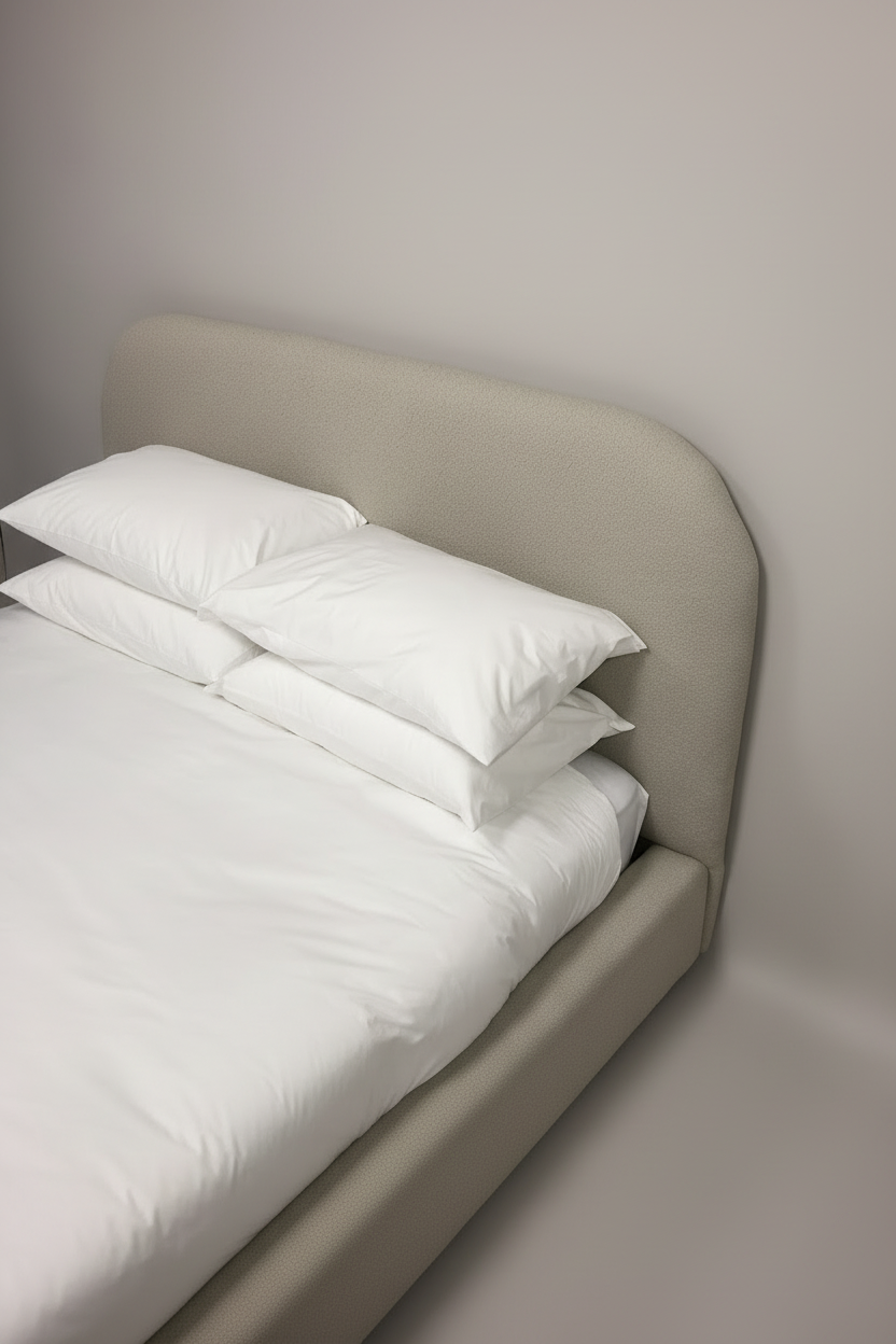 Willow Upholstered bed set