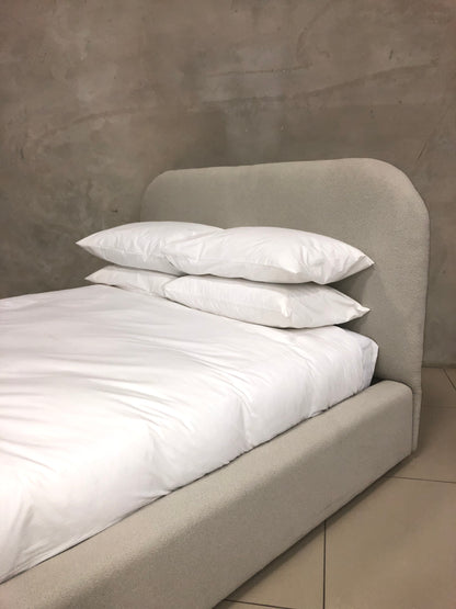 Willow Upholstered bed set