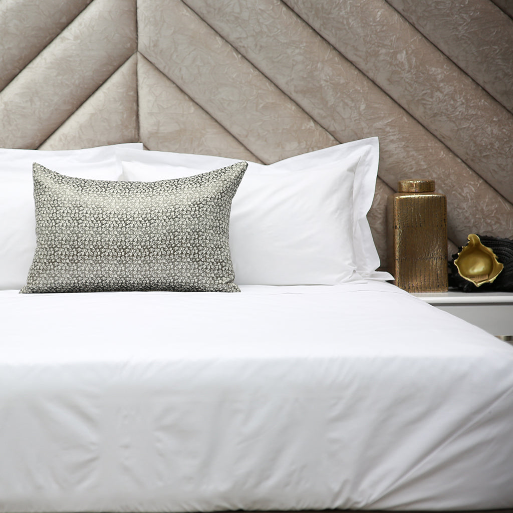  High-quality White Cotton Fitted Sheet, designed for a perfect fit on your mattress.